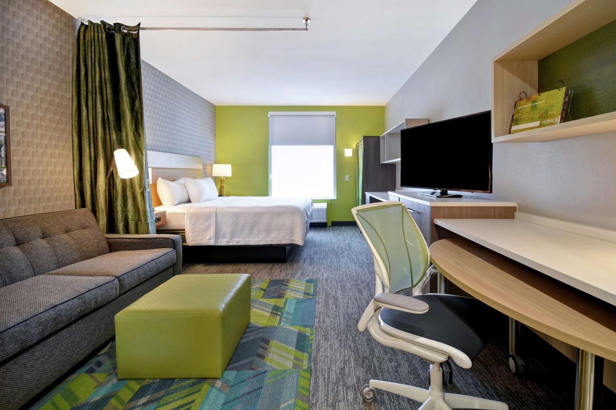 Home2 By Hilton Detroit 3*