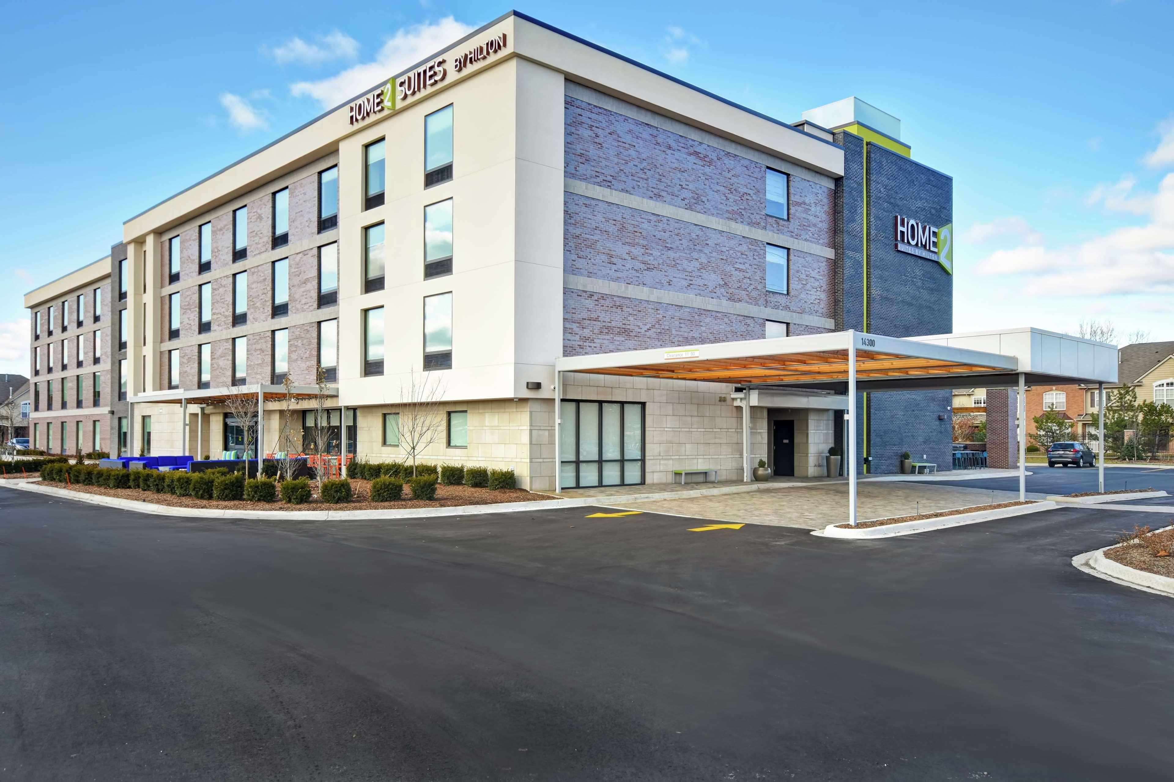 Hotel Home2 By Hilton Detroit Taylor