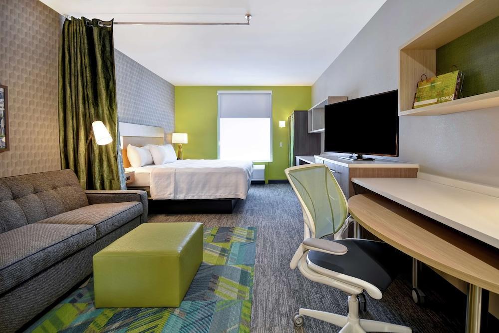Home2 By Hilton Detroit Hotel 3*