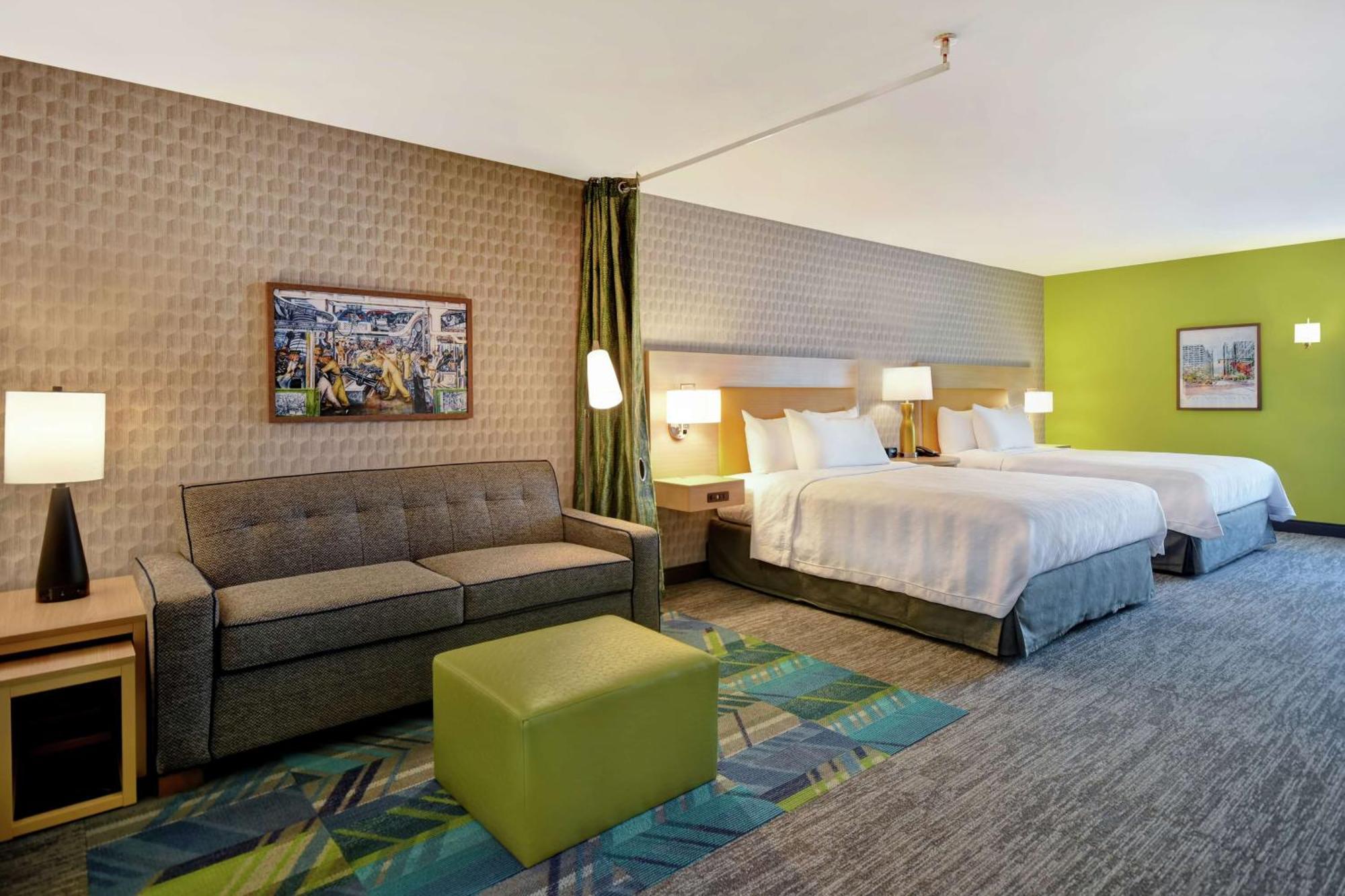 Home2 By Hilton Detroit 3*